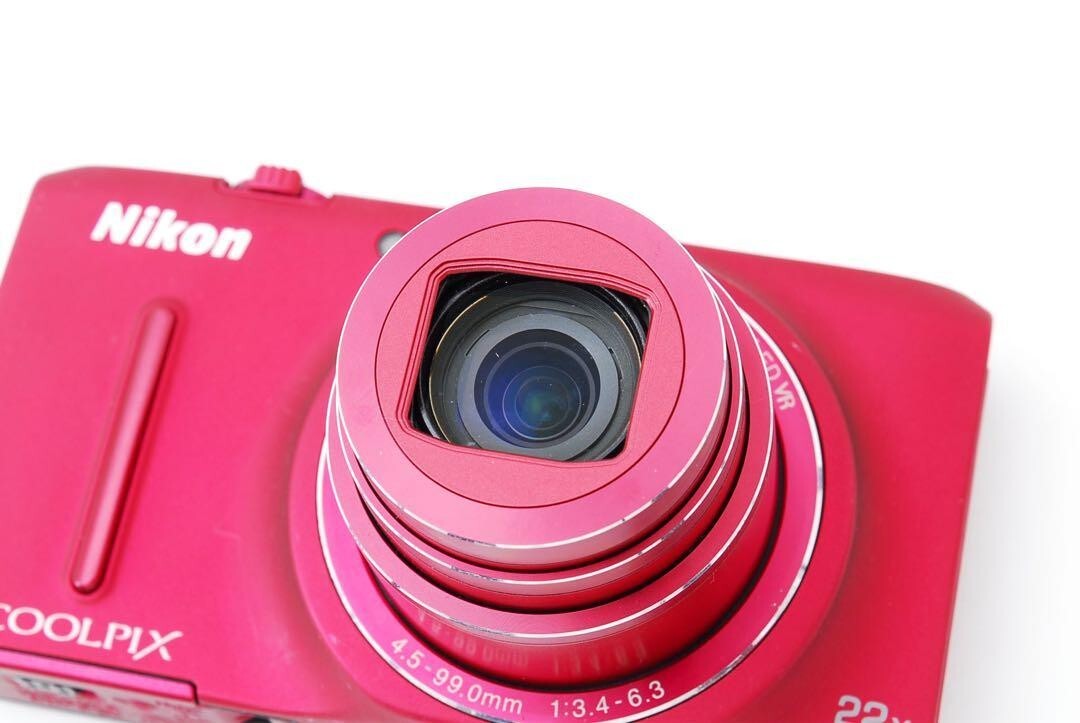 [ Near Mint ] NIKON COOLPIX S9500 (Velvet Red) 18.1 MP 22x Optical Zoom  Digital