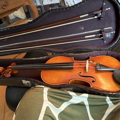 Full Size Violin In Great Working Order