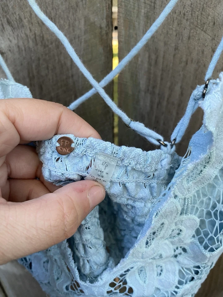 Bralette Free People FP One Adella Longline Cuello en V Azul Claro Boho Talla Pequeña Foto 4 de 4