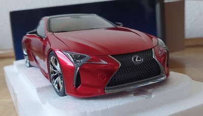 Lexus LC 500 Modellauto 1:18 Autoart, OVP, Rot