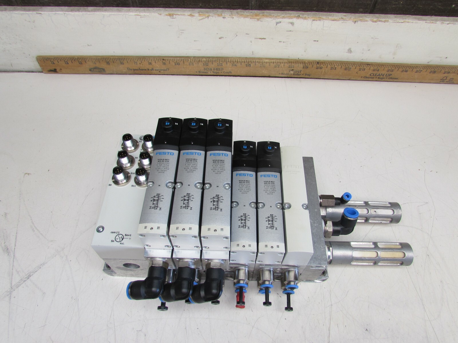 FESTO MANIFOLD , W / 5-VSVA-B-M52-AZD-A1-1T1L & VAEM-S6-C-S6-R5 , GOOD TAKEOUT!