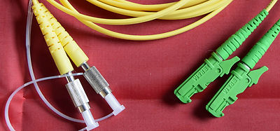 Patchcord E2000/APC -DIN/PC 3m 9/125 ZIP 2x4mm gelb LSZH (I2)