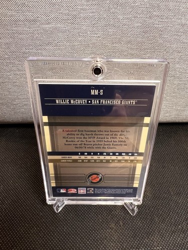 2005 Donruss Signature Series Milestone Marks Willie McCovey Auto Relic HOF - Picture 2 of 2