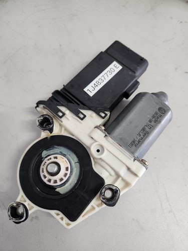 Fensterhebermotor vorn rechts VW Golf 4 1J 1J4837730E BROSE 4/5-Türer
