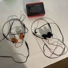 Vtg Magnavox Moving Sound Stereo Cassette Player D-6606 Red Yellow & Head Phones