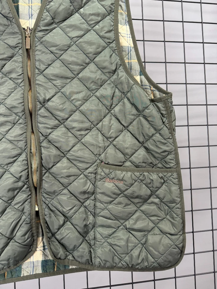 barbour vest mens size 50 quilted waistcoat zip in liner - Image 2 of 4