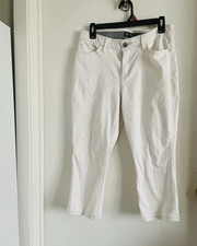 Lee White Denim Capri Jeans Mid Rise Regular Fit Button Zip 5-Pocket Women's