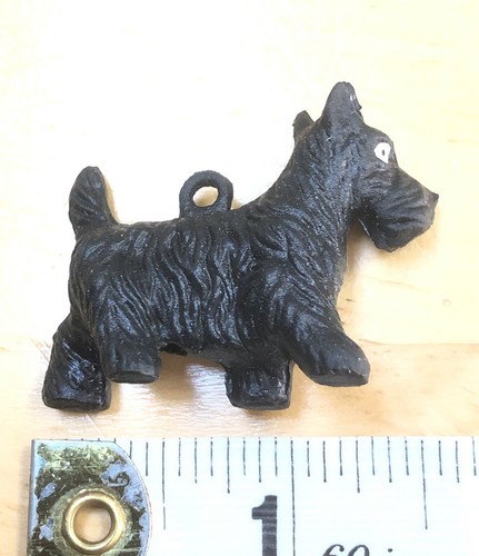 Adorable Black Plastic Scotty Dog Vintage Charm - Picture 6 of 8