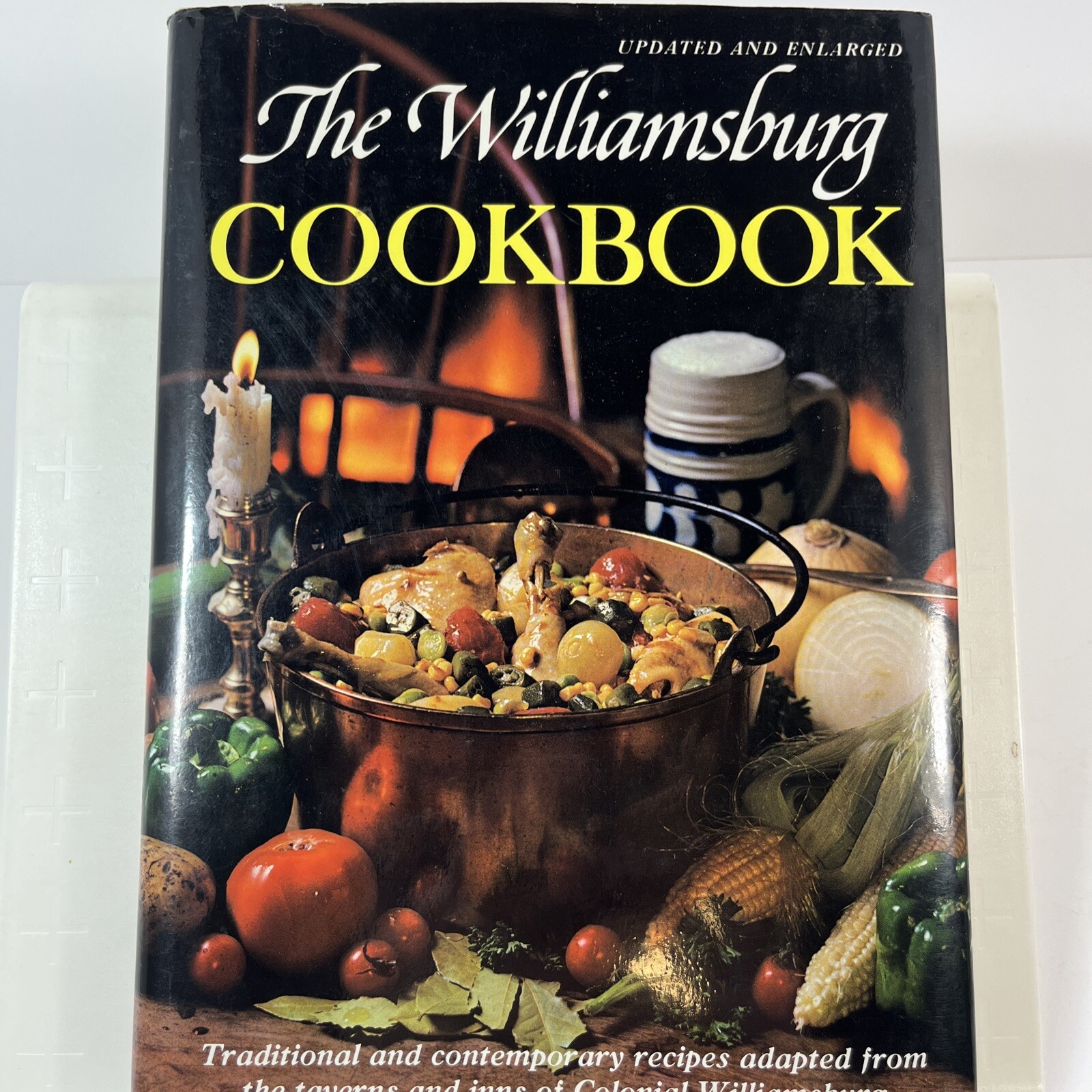 Vintage 1988 The Williamsburg Cookbook, Traditional Colonial Recipes