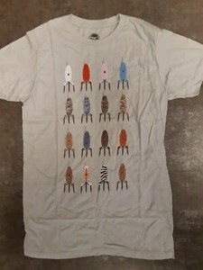 adult small shirt size