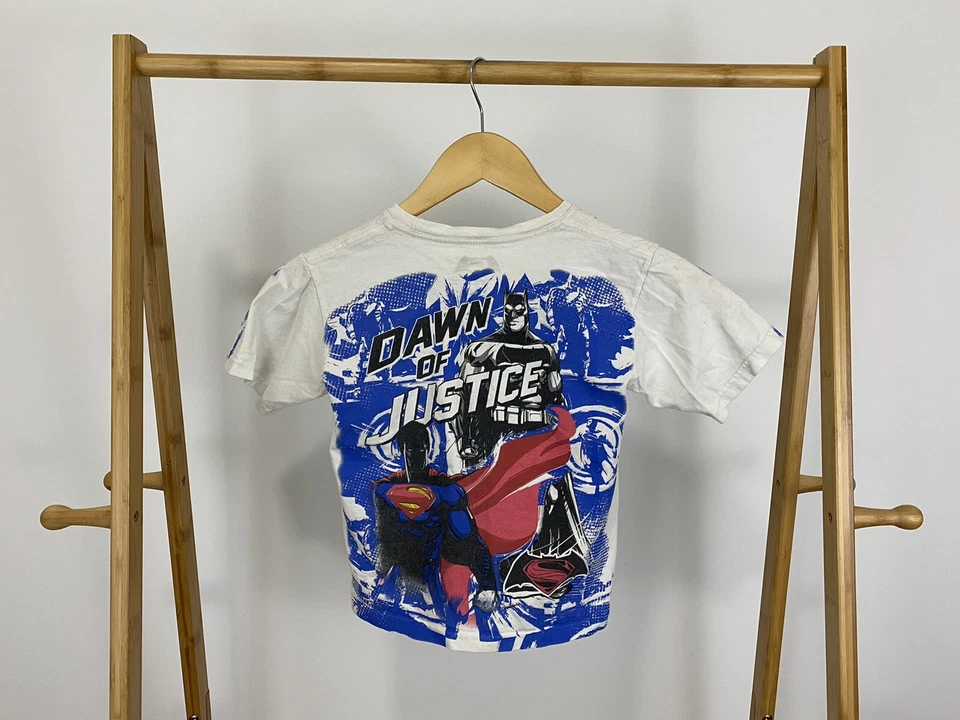 Mega Camiseta De Colección Superman Vs Batman DC Comics Estampado Completo AOP Juventud XS 4/5 Foto 2 de 4