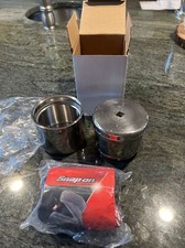 Snap On glove355m medium open-cuff tech glove in socket can Snap On glove355m medium open-cuff tech glove in socket can