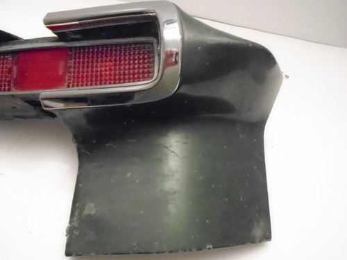 1970-1972 CHEVROLET MONTE CARLO LH TAIL LIGHT LENS HOUSING 1/4 PANEL EXTENSION - Picture 4 of 13