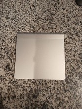 Apple Wireless Magic Trackpad Mouse Model A1339 Bluetooth 2009 Battery Operated
