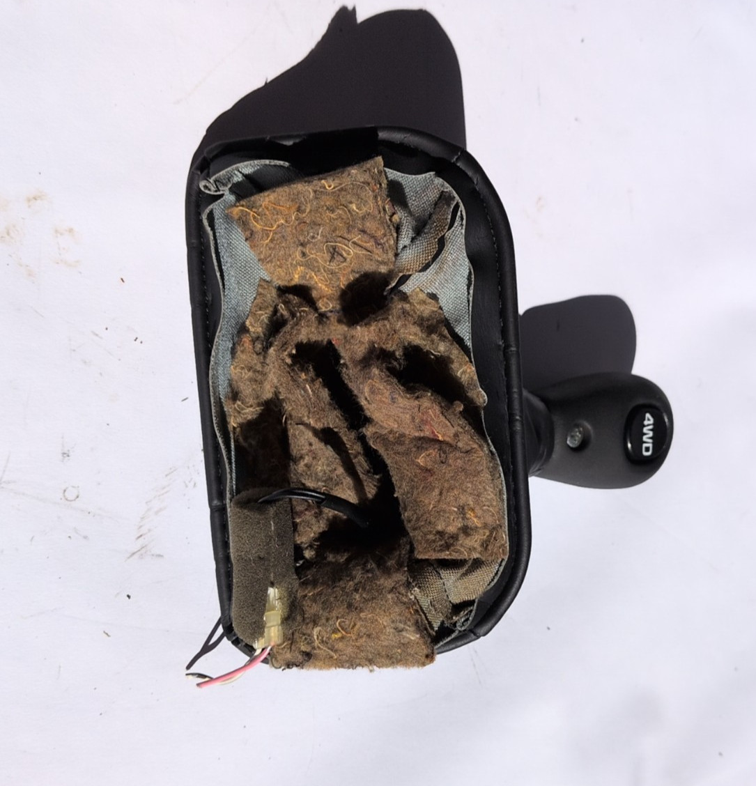 1996 2000 Toyota 4Runner  4WD 4x4 Transfer Case Shift Shifter  Knob & Boot 1999