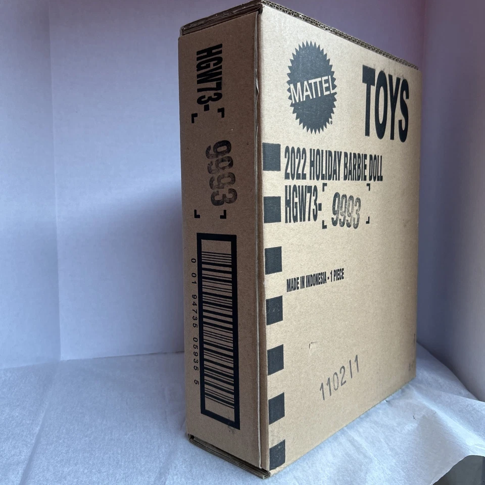 Barbie ODILE 2022 - Vacaciones - Pelirroja - Muñeca (Walmart) #HGW73 Caja de envío NRF Foto 2 de 4