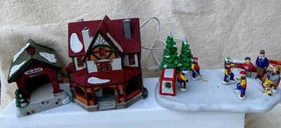 Vintage Lemax Village Porcelain Christmas 3 Pc Handpeinted