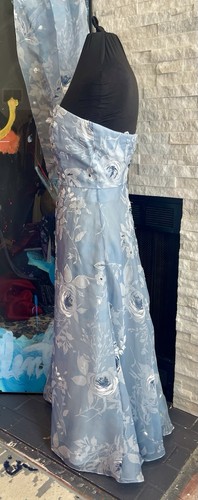 Kay Unger Blue Floral Beaded Ball Gown Strapless Size 6 Shawl - Picture 6 of 11
