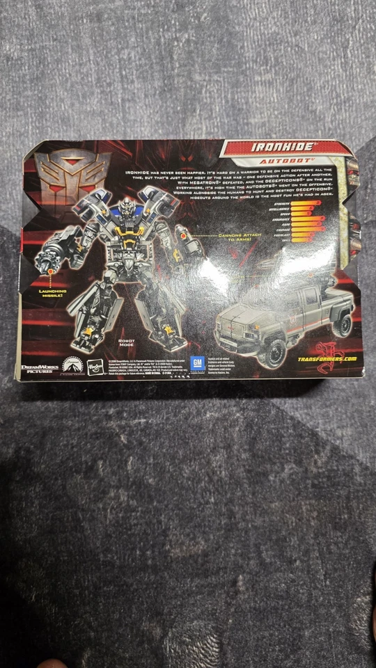 Transformers Revenge of the Fallen Ironhide with Cannons and Missile - Image 4 of 4