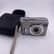 Sony cyber shot dsc-w5 camera -5.1 mp,3x optical zoom ,for part or repair