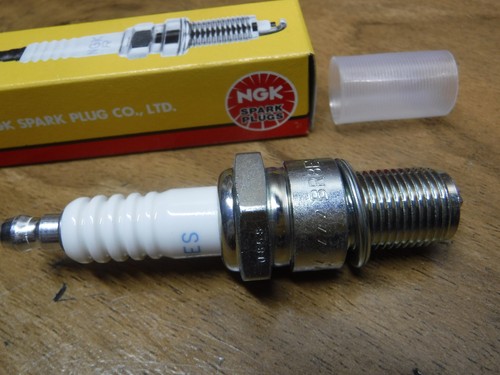 1985 85 HONDA FL350R SPARK PLUG BR9ES NGK FL 350 FL350 FAST FREEE SHIPPING - Picture 5 of 10