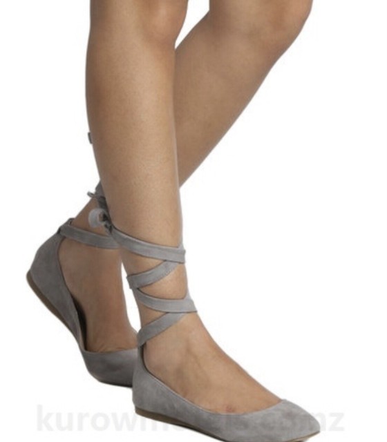 steve madden tie up flats