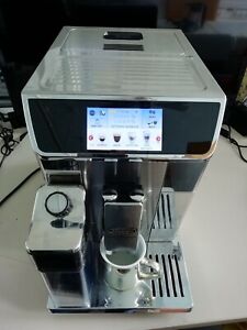 Kaffeevollautomat Esam 656.75.MS Delonghi mit 12 Monate Gewährleistung 
