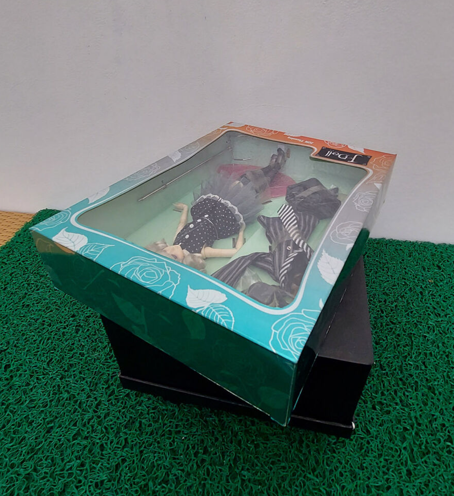 NRFB 4935537241397 Via Monte Napoleone J-Doll Jun Planning