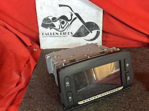 Genuine Harley Street Glide BOOM 6.5GT Radio Stereo System 76000076