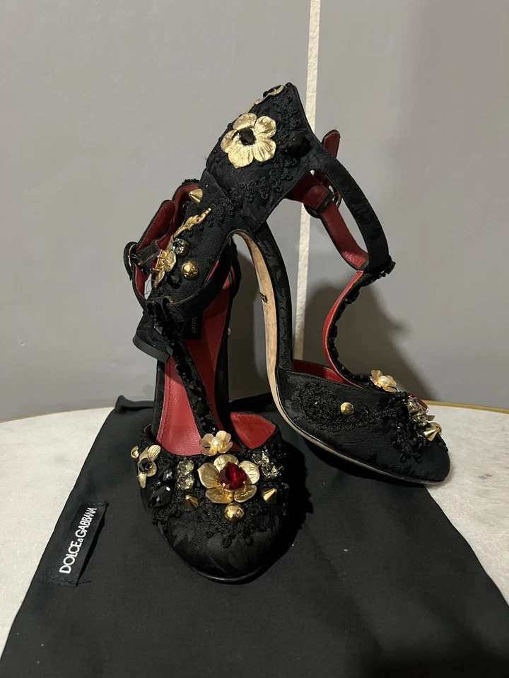 Dolce & Gabbana Limited Edition Black Runway Jewel Platform Heels Size 37 US 7 - Image 2 of 4