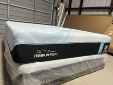 Tempurpedic ProBreeze Medium Hybrid 2.0 KING MATTRESS $5,299 Free Shipping