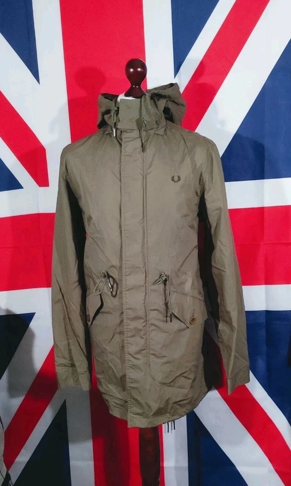 Fred Perry Shell Parka - M/L - Khaki - Mod Casuals 60's - Image 2 of 4