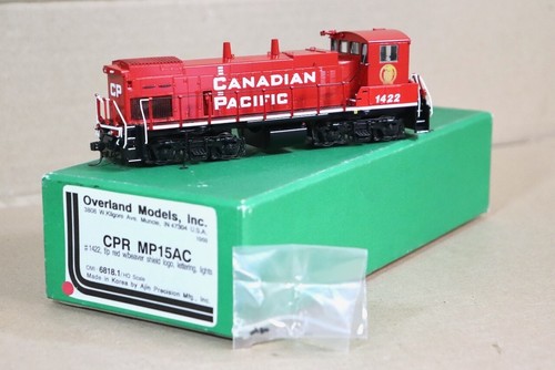 LOCOMOTORA OVERLAND MODELS OMI-6818.1 CANADIAN PACIFIC MP15AC 1422 EN CAJA | Zustand: Used