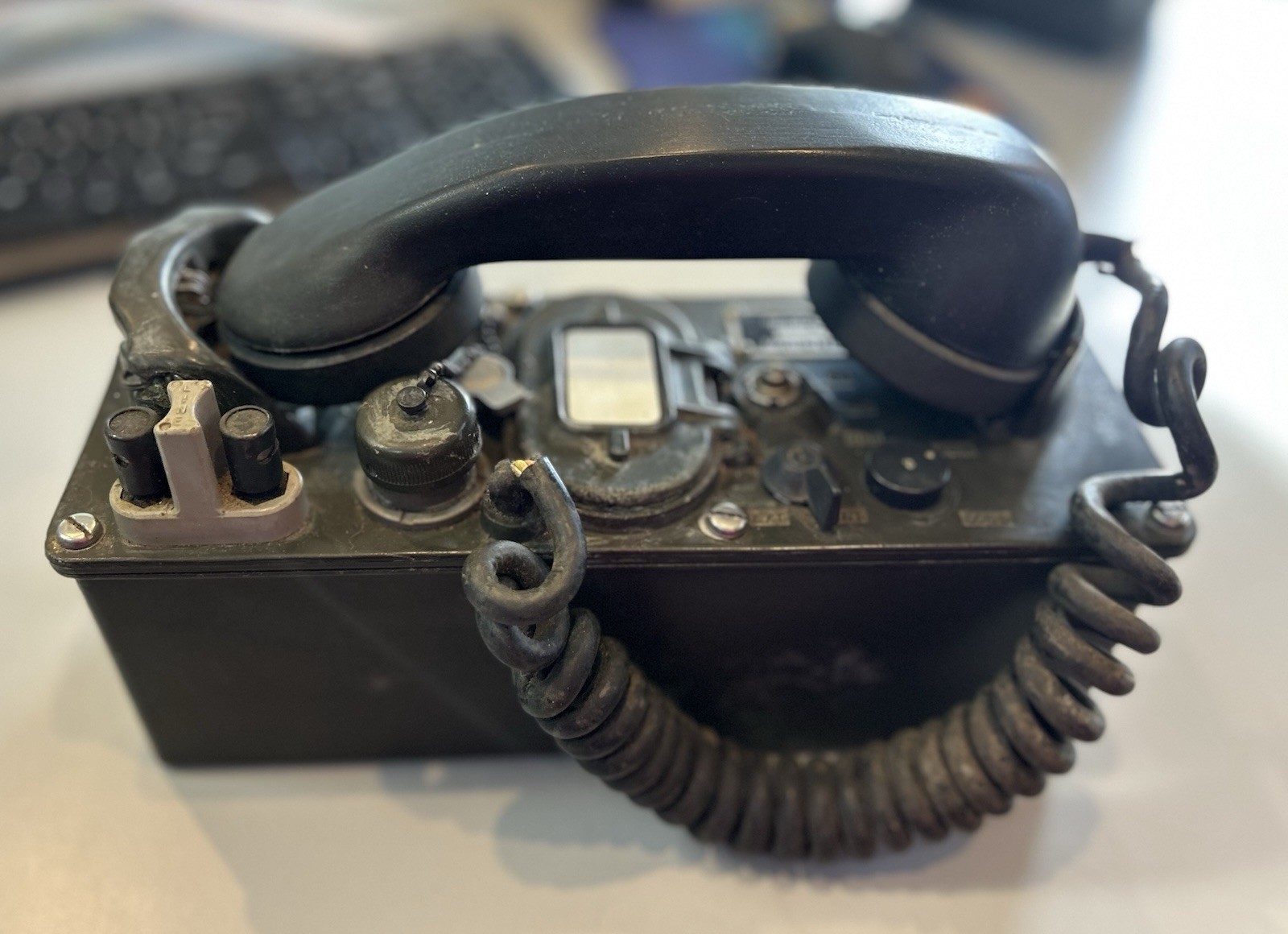 Vintage US Army Field Telephone Set TA-312/PT Military Radio