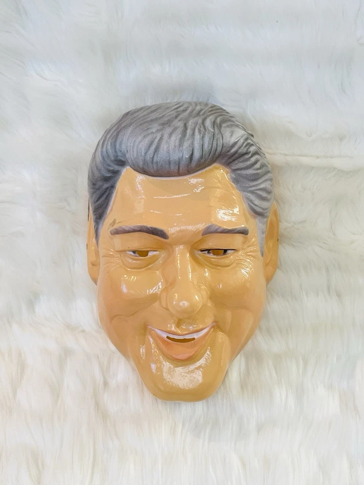 Bill Clinton Plastic Ex President Adult Mask Party / Halloween / USA / America - Image 2 of 4
