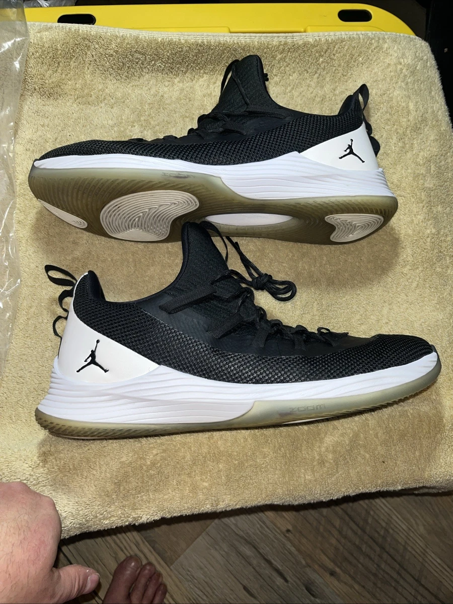 Las mejores ofertas en Jordan Ultra.Fly 2 Low Black White | eBay