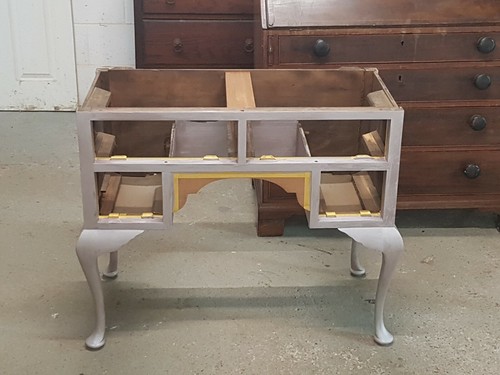 Queen Ann Style Low Boy/Writing Table - Picture 9 of 12