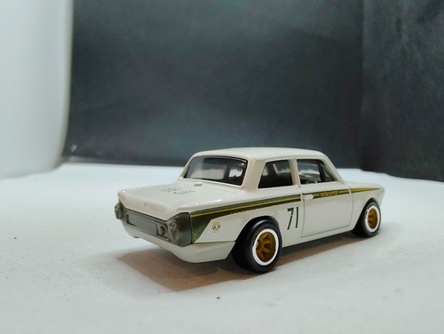 2025 HOT WHEELS PROTOTYPE FACTORY TEST RUN #84 White Lotus Cortina - RRTIRE.M158 - Picture 6 of 8
