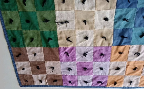 Amish Mennonite Handmade Lap Quilt Baby Blanket Hand Stitched 41"x 30" - Picture 7 of 8