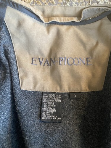 Evan-Picone Woman’s Down Coat With Attched scarf - Picture 2 of 9