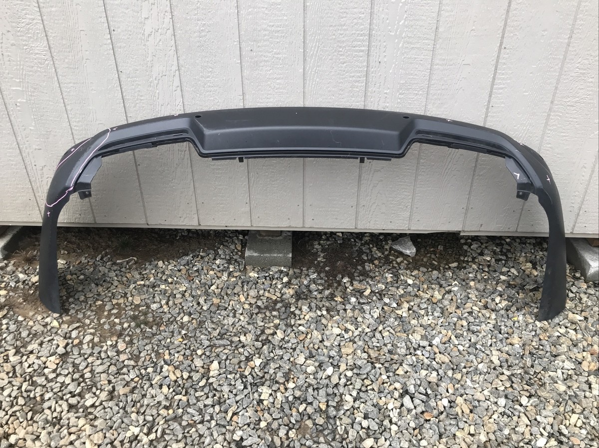 2018 2019 Ford Explorer Rear Bumper Cover Assembly OEM