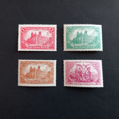 DEUTSCHLAND - WEIMAR 1920 / VERSCHIEDENE THEMEN, SERIE MIT 4 UNBESCHÄDIGTEN WERTEN POSTFRISCH **