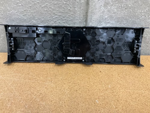 PureStorage 82-0223-02 B0 Front Bezel - Picture 2 of 3