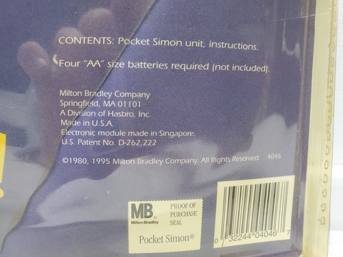Vtg. Pocket Simon Milton Bradley Handheld Game 1995 Package & Instructions Works - Picture 7 of 14