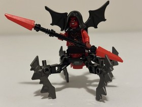 Lego Nexo Knights: Ultimate Beast Master (70334) & Ultimate Lavaria (70335)