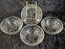 Princess House Poinsettia #526 FANTASIA 5 1/4" Soup/Salad Bowls - Set of 4