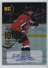 2023-24 Upper Deck Fleer Ultra Rookies Rainbow Foilboard Vincent Iorio Auto 12a0