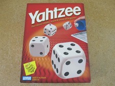 Yahtzee Milton Bradley Family Dice Game Vintage COMPLETE