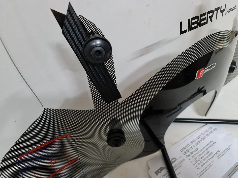 PARABREZZA  PIAGGIO LIBERTY S I-GET 50/125/150 dal 2016 art.23411 incollato - Immagine 3 di 4