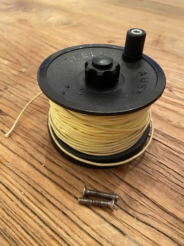 Aussie Reels Woodie Speargun Reel Black with Yellow Line
